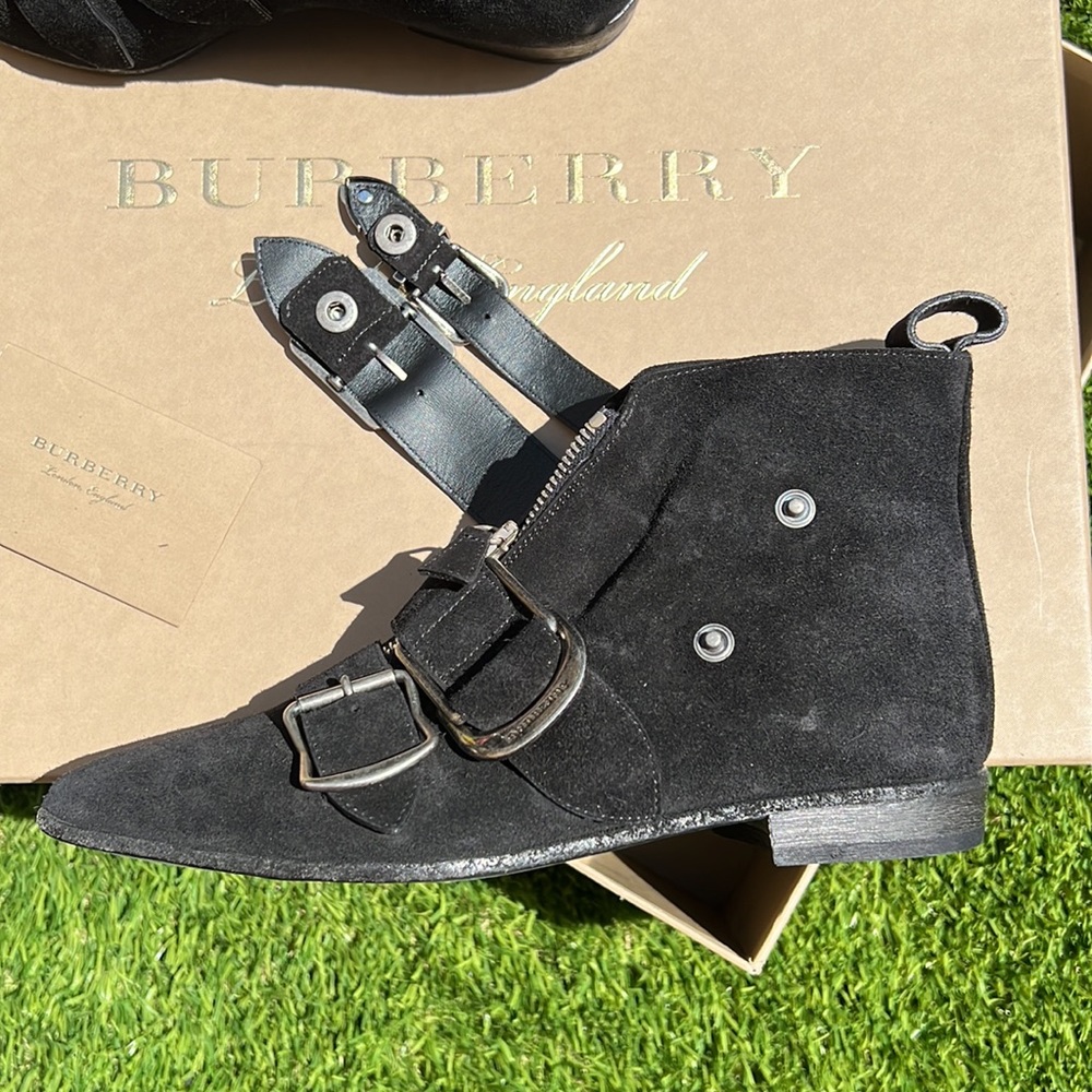 NWB Burberry ladies black buckled ankle boot size 35 - Picture 11 of 15